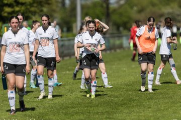 Bild 10 - wBJ SV Henstedt Ulzburg - FSG Oldendorf Itzehoe : Ergebnis: 6:3